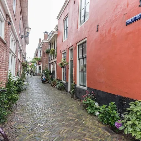 In Monumentaal Woonhuis * Alkmaar