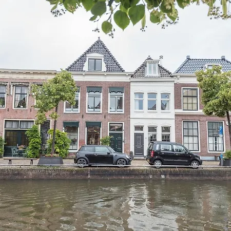 In Monumentaal Woonhuis * Alkmaar